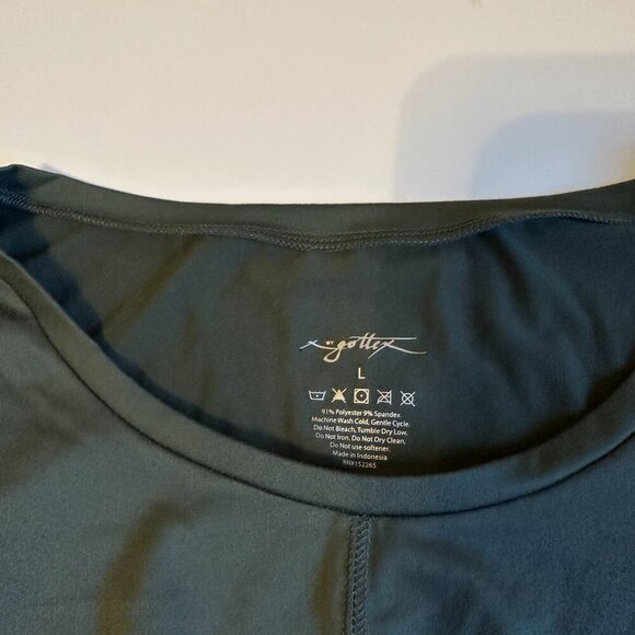 NWT X By Gottex Peach Skin Collection Long Sleeve Crop Top in Cactus Green - Picture 4 of 8